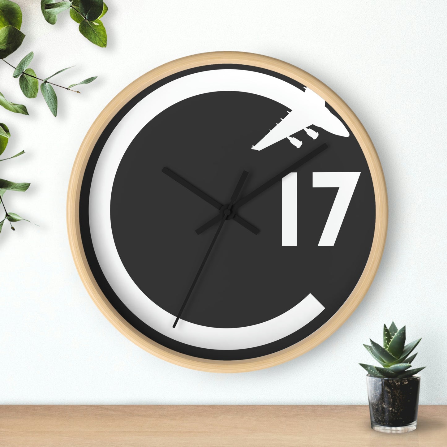 C17 Wall Clock